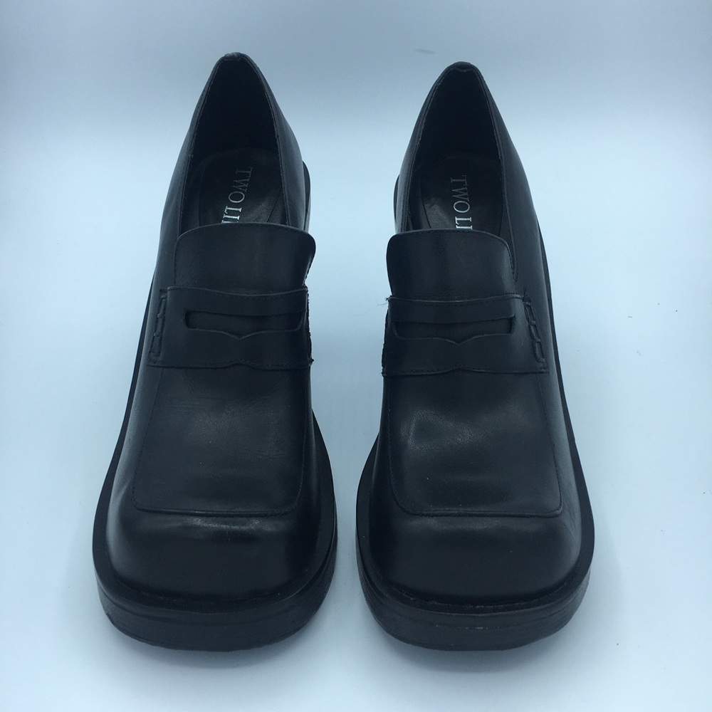 Heels - Picture 2 of 6